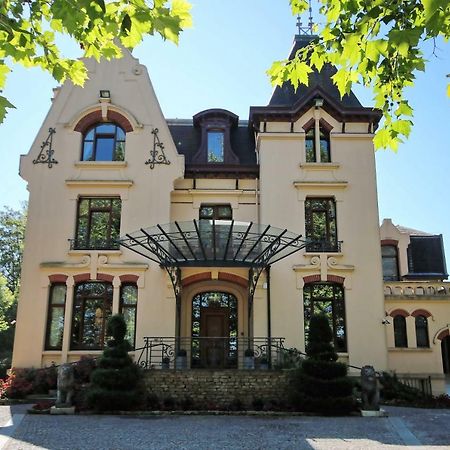Le Manoir De La Mantille Caudry Esterno foto