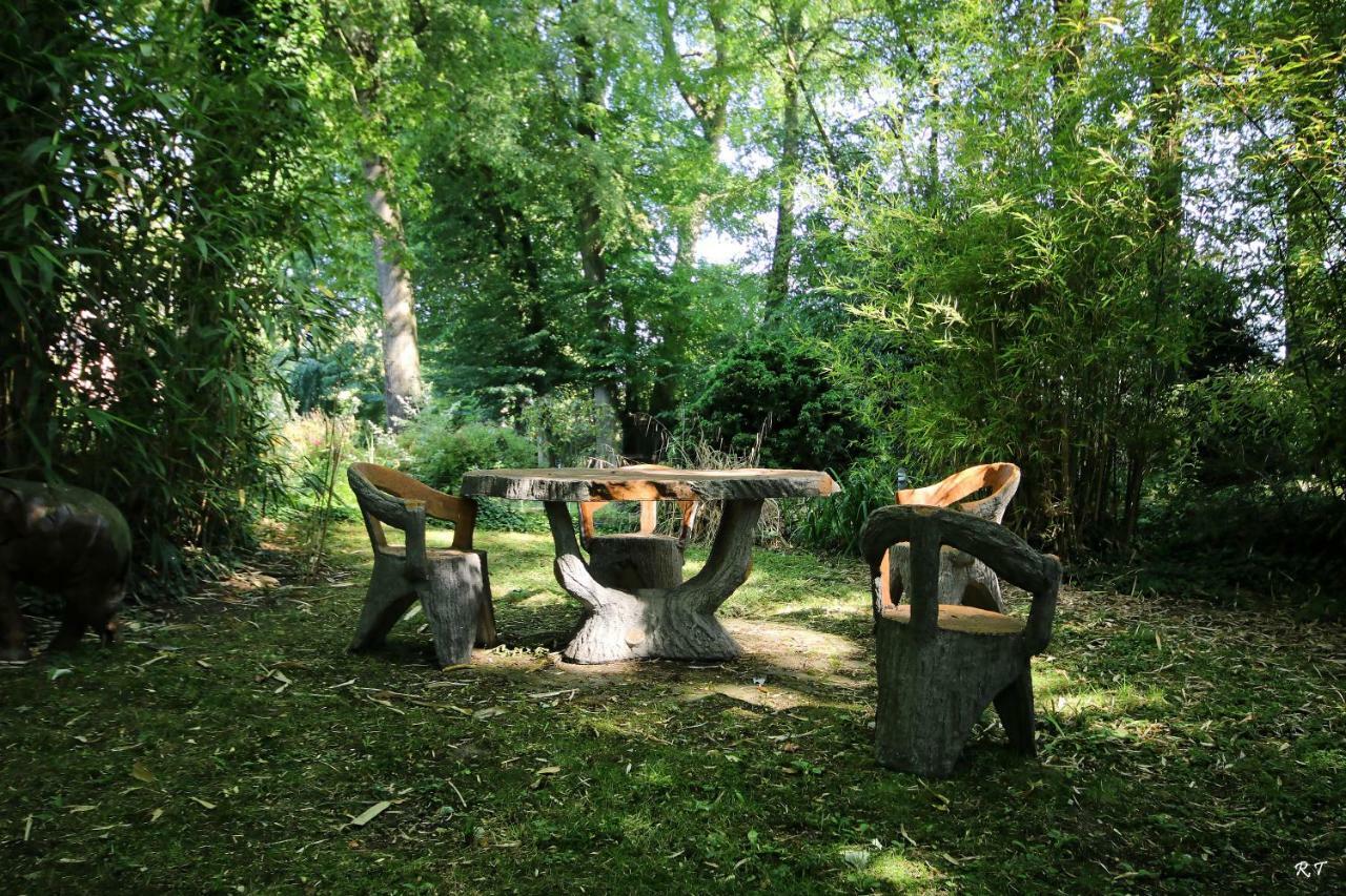 Le Manoir De La Mantille Caudry Esterno foto